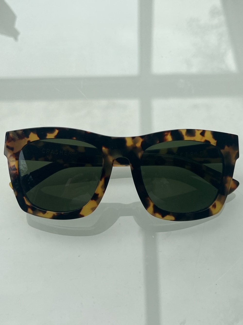 Electric Tortoise Pattern Sunglasses Arm in Brown and Amber “Crasher”